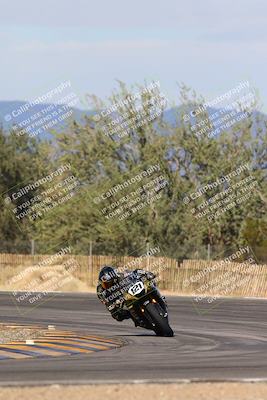 media/Feb-04-2024-SoCal Trackdays (Sun) [[91d6515b1d]]/2-Turn 3 (1015am)/